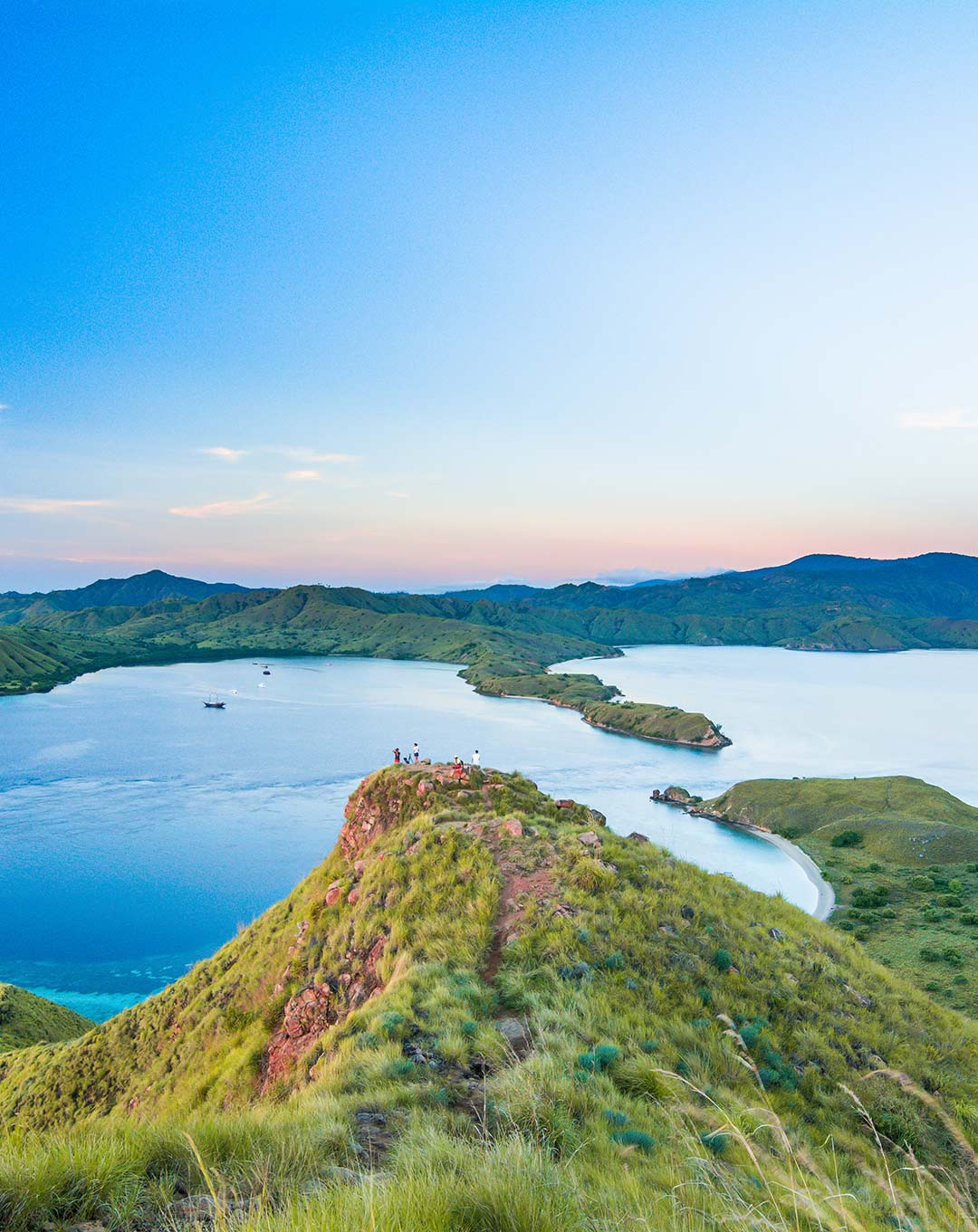 Diving Indonesia Komodo and Bali 13 Days