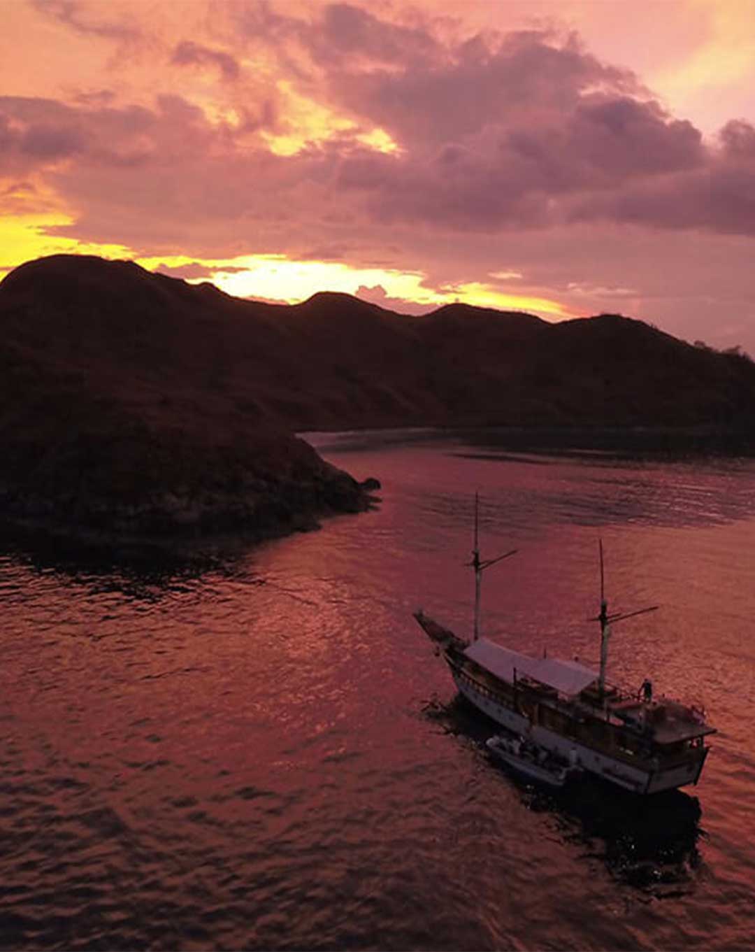 Komodo Diving Cruise 3 Nights