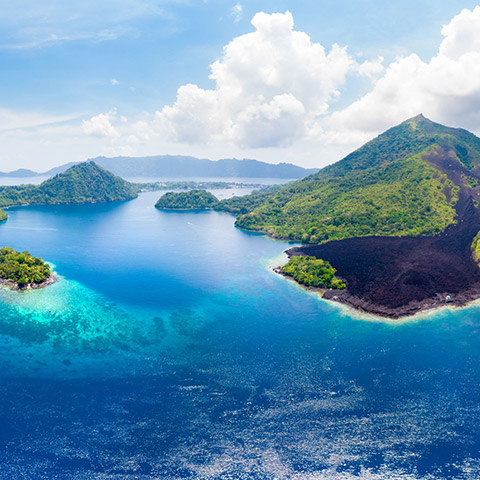 How to get to Banda Islands