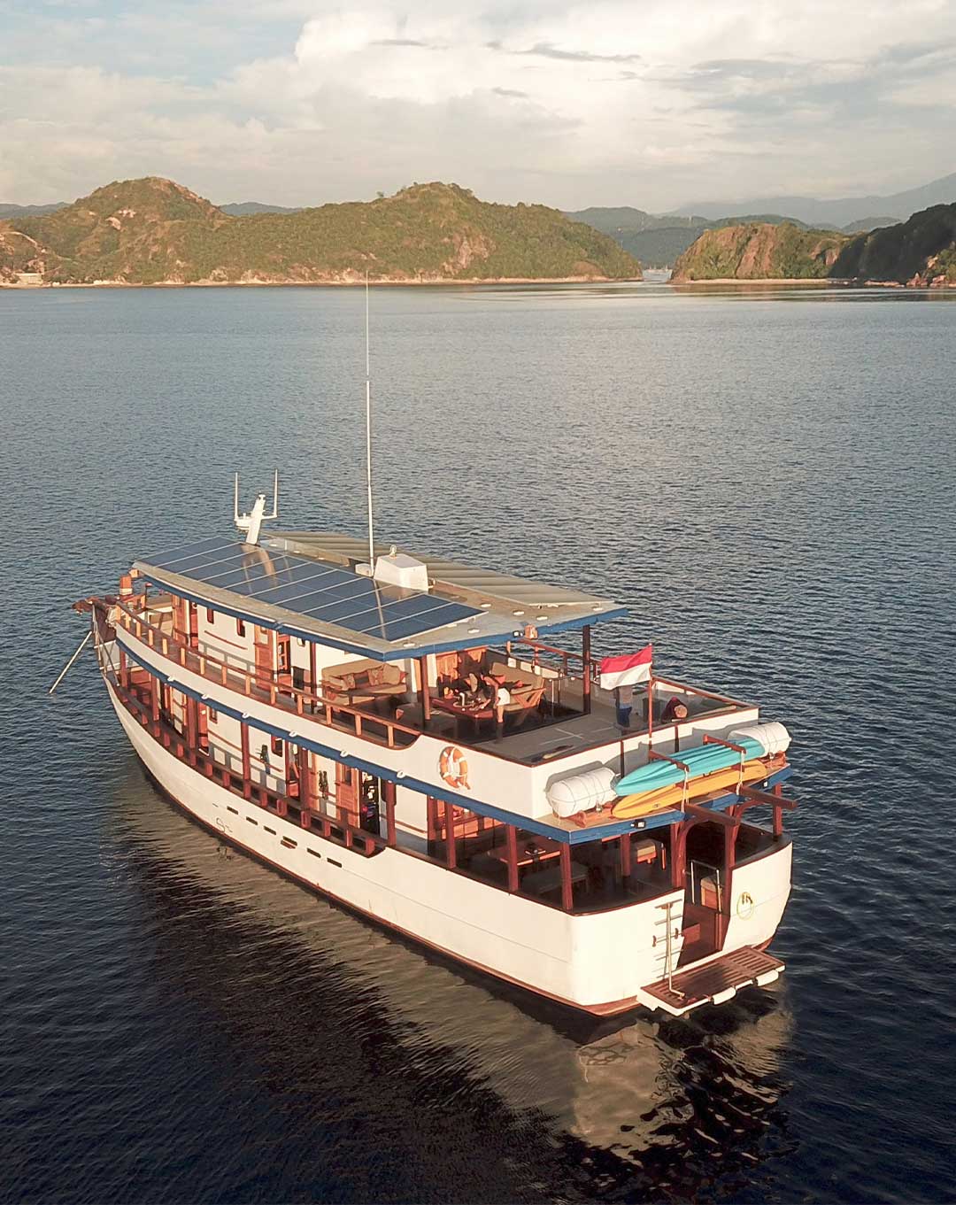 Sustainable Snorkeling Komodo Liveaboard